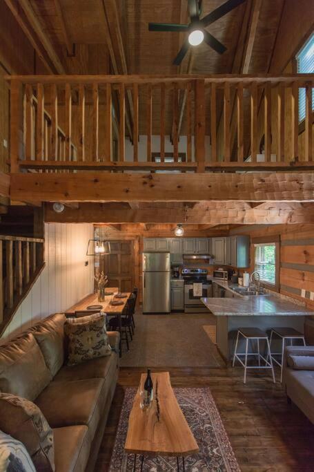 Southern Oak Cabin - Newly Remodeled - Close To All Attractions Sevierville Buitenkant foto