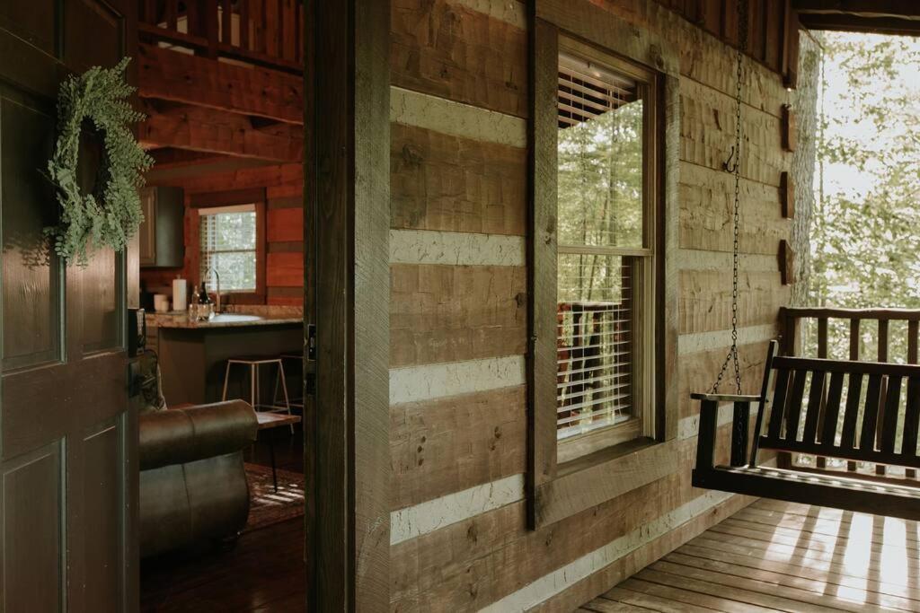 Southern Oak Cabin - Newly Remodeled - Close To All Attractions Sevierville Buitenkant foto