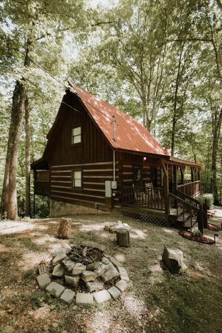 Southern Oak Cabin - Newly Remodeled - Close To All Attractions Sevierville Buitenkant foto